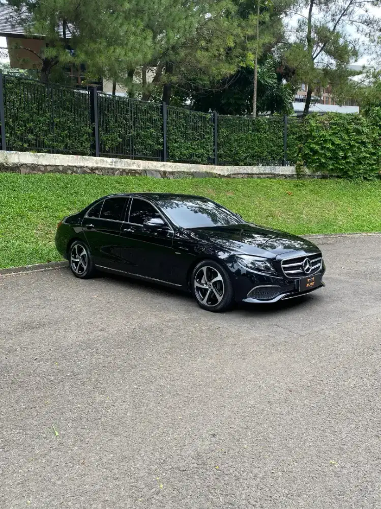 Merc Benz E300 Sport Style 2020