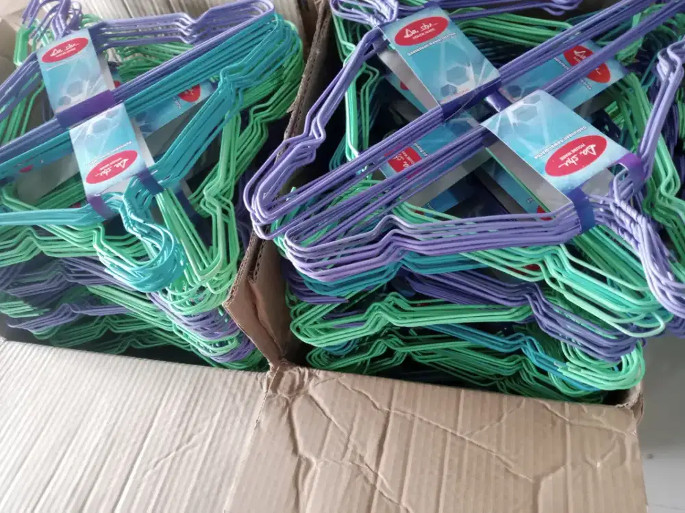 Gantungan Baju 1pack isi 10pcs