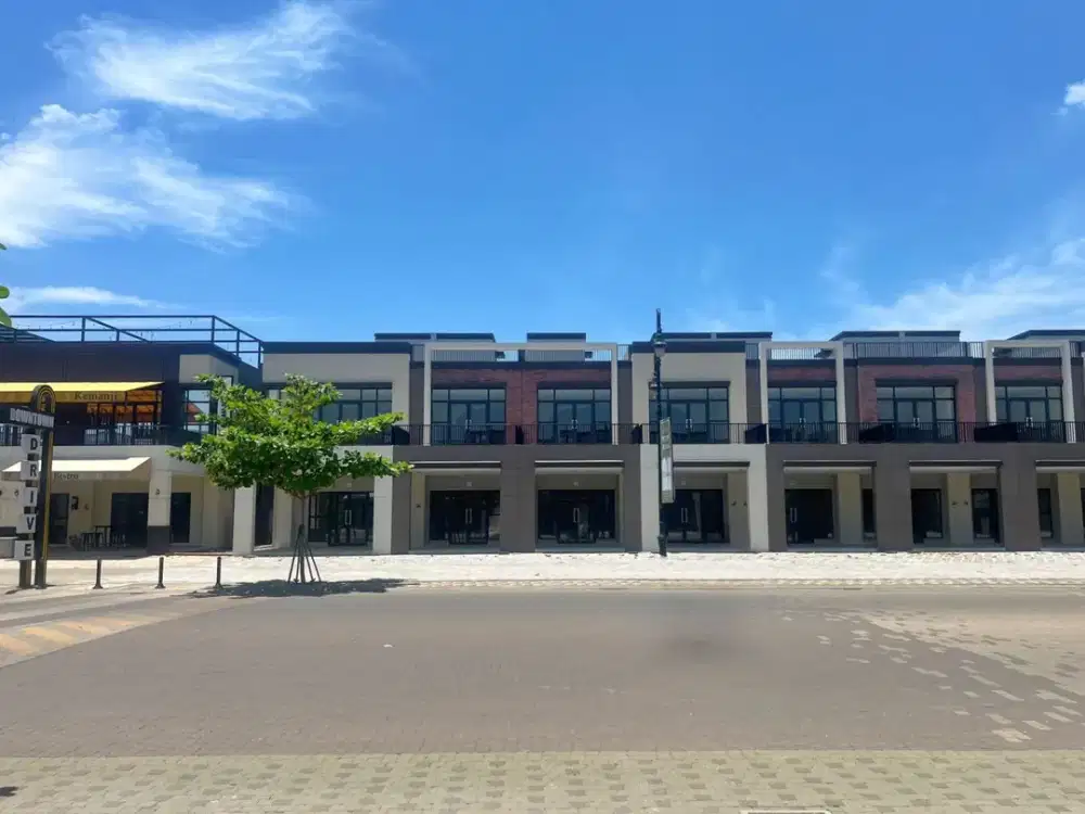 DISEWAKAN CEPAT RUKO DOWNTOWN DRIVE ALFRESCO ADA ROOFTOP DI GADING SERPONG