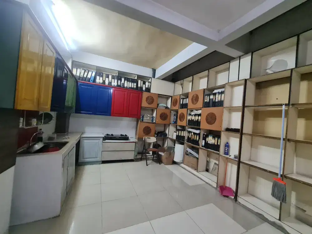 Rumah Kantor di Taman Simpruk Lippo Cikarang posisi strategis di Lippo Cikarang , delta silicon, jababeka, MM2100