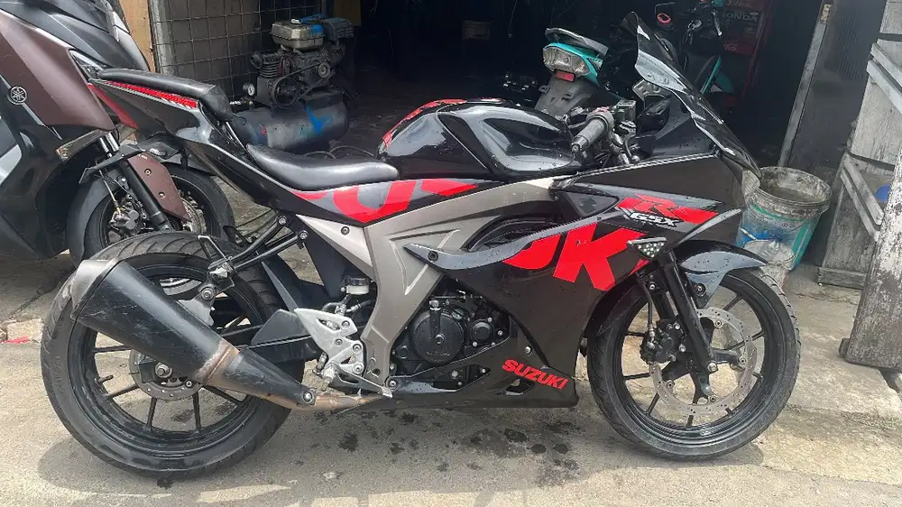 suzuki gsx r 150 2017