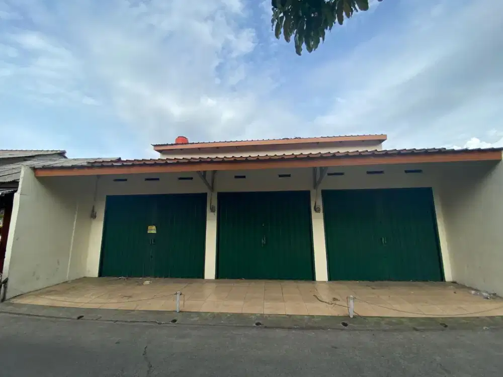 DIJUAL 3 RUKO BAGUS HARGA NEGO DEKAT STASIUN CILEBUT BARAT BOGOR BO148