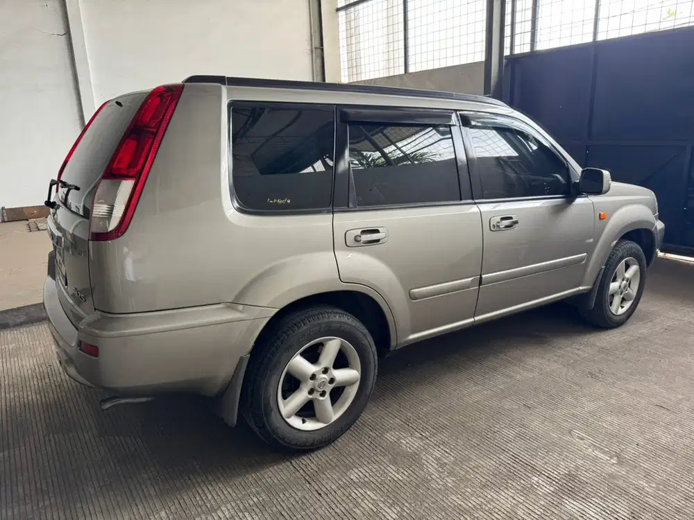 Nissan X-Trail 2004 Bensin