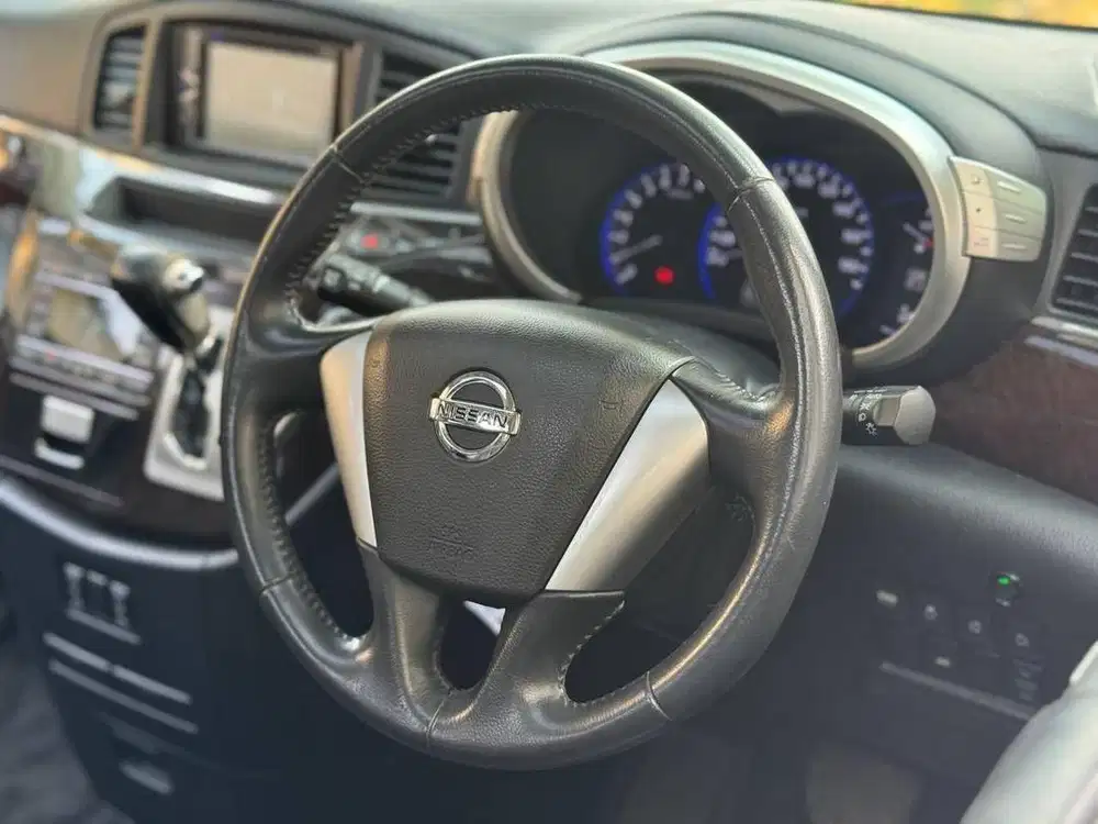 TERMURAH!!ELGRAND 3.5 HWS AT 2011