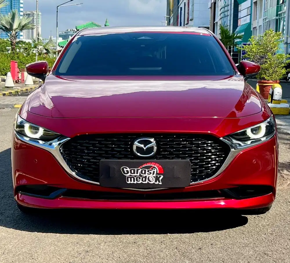 Mazda 3 Sedan Skyactiv G 2023 Antik Low Km Murah Bekas Merah Genap Top