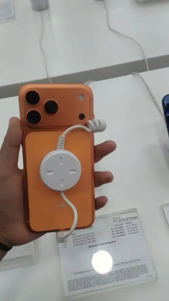 cicilan kredit iPhone 17 Pro max tanpa dp pakai home credit dibogor