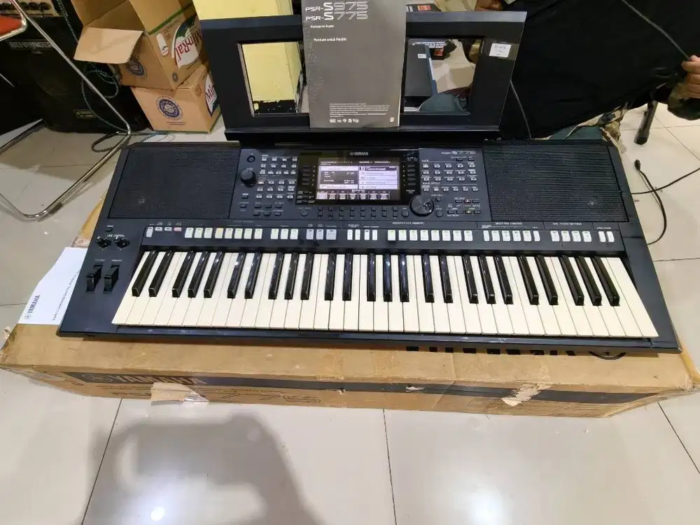 Keyboard Yamaha Psr S775 Normal No Minus Siap Dipake Manggung