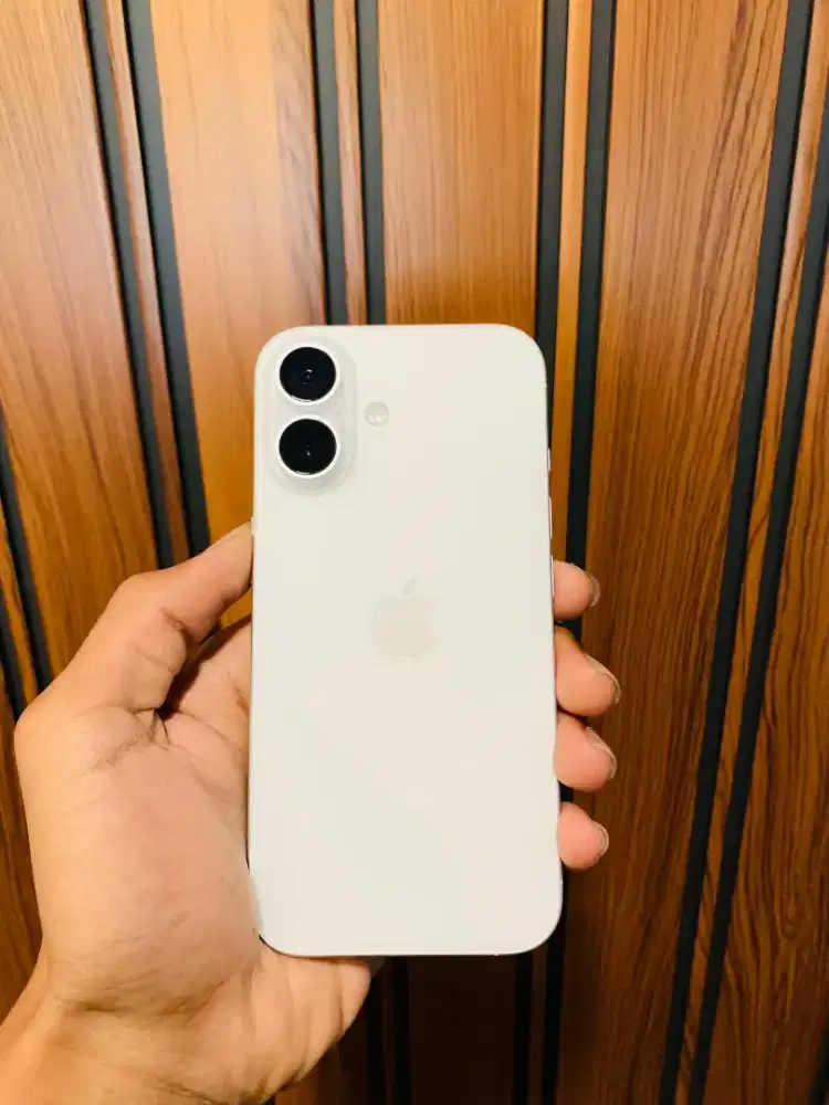 iphone 16 basic white 256gb iBox