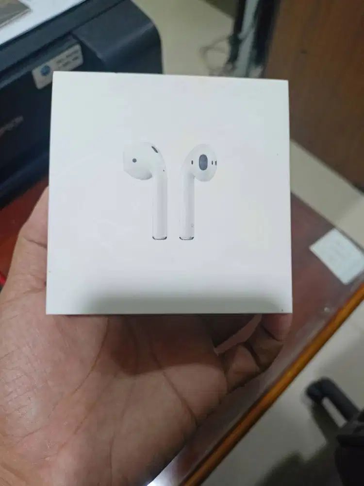 Apple AirPods Gen 2