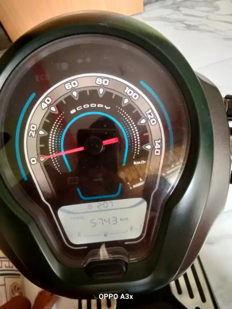 Scoopy prestige keylees