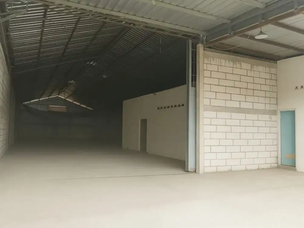 Disewakan Gudang Lokasi Jl. Simongan Raya Semarang