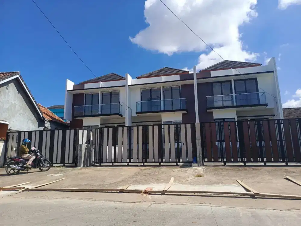 DIJUAL TOWNHOUSE BARU JALAN AKBP H UMAR KEMUNING PALEMBANG