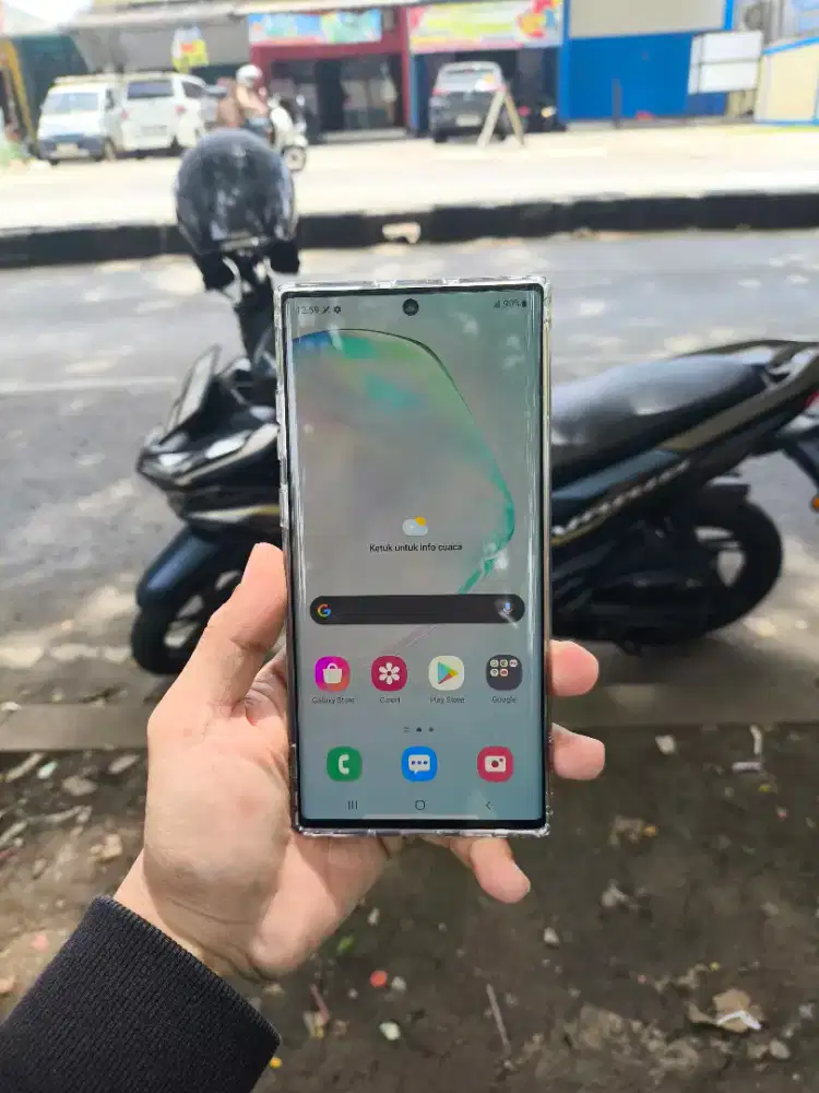 Samsung Not 10+(plus)