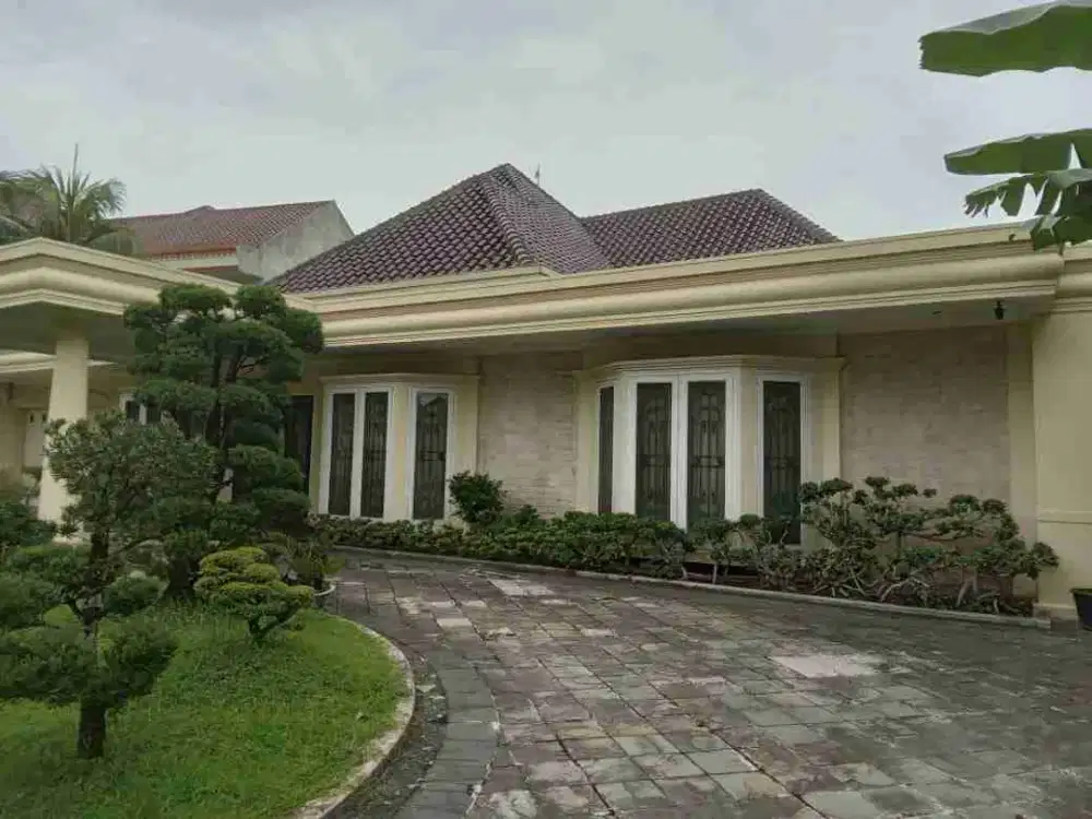 DIJUAL VILLA JL. IR. JUANDA