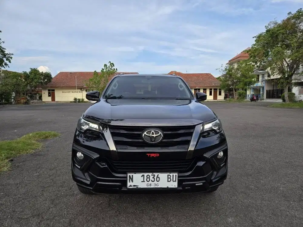 TOYOTA FORTUNER VRZ TRD SPORTIVO 2.4 AT 2020