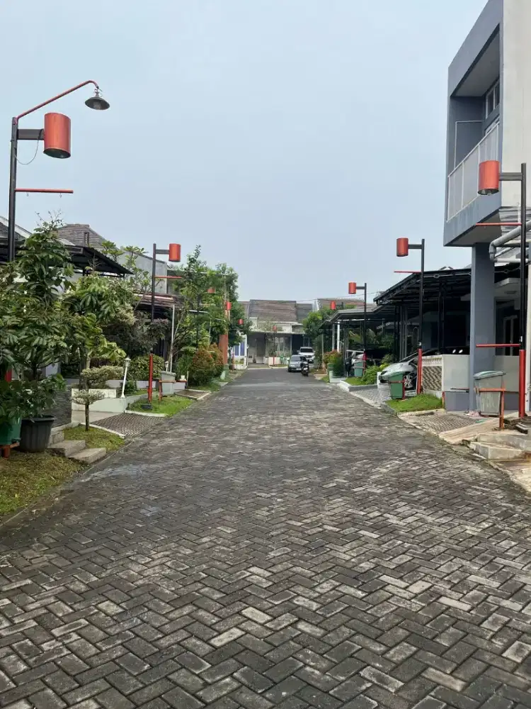 RUMAH READY CLUSTER ELIT BANYUMANIK