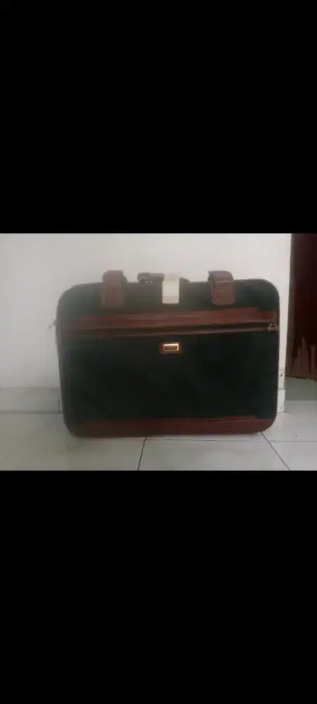 Tas, tinggi 50cm, lebar 72cm