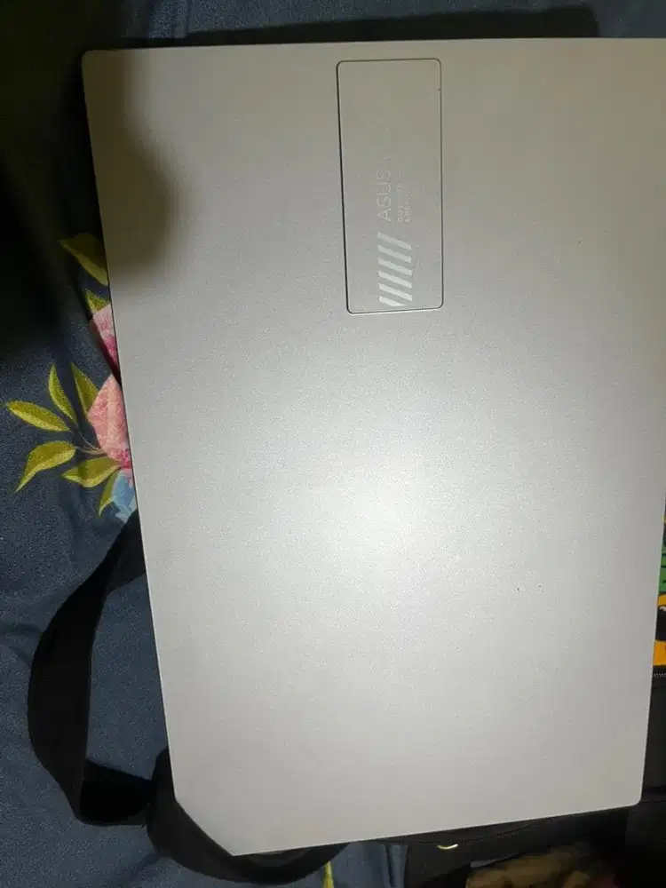 jual laptop asus E1404F