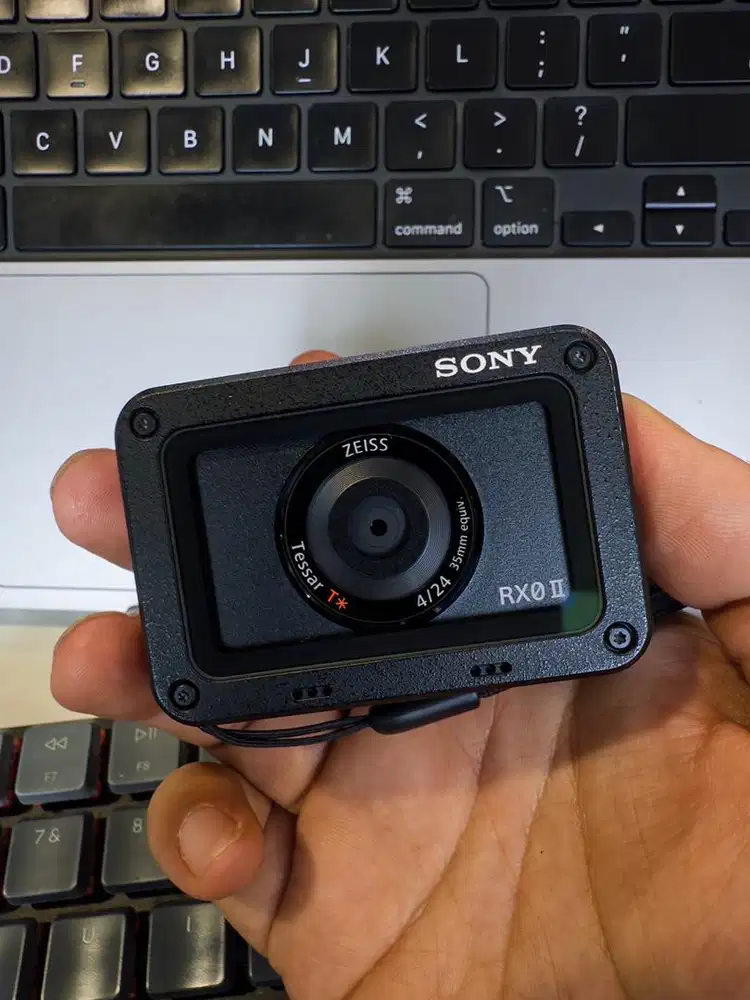 Sony RX0 m2 3 baterai