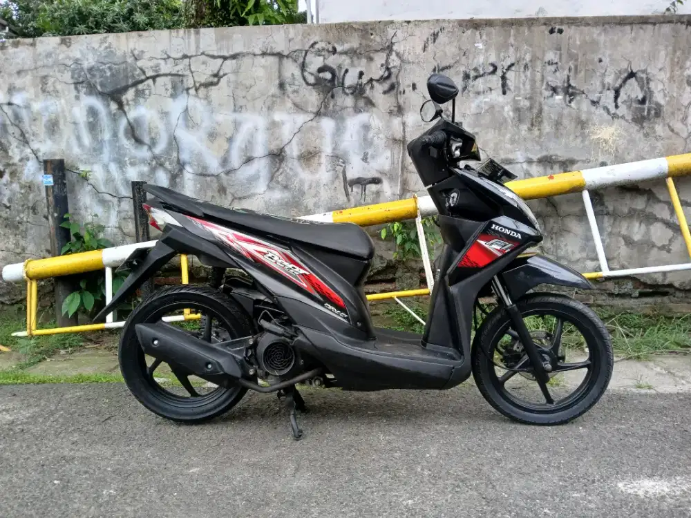 Honda beat FI tahun 2014 Good Condition