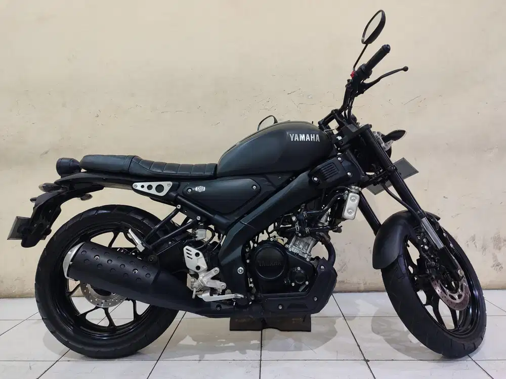 YAMAHA XSR 155 hitam 2022 istimewa mulus terawat siap pakai...