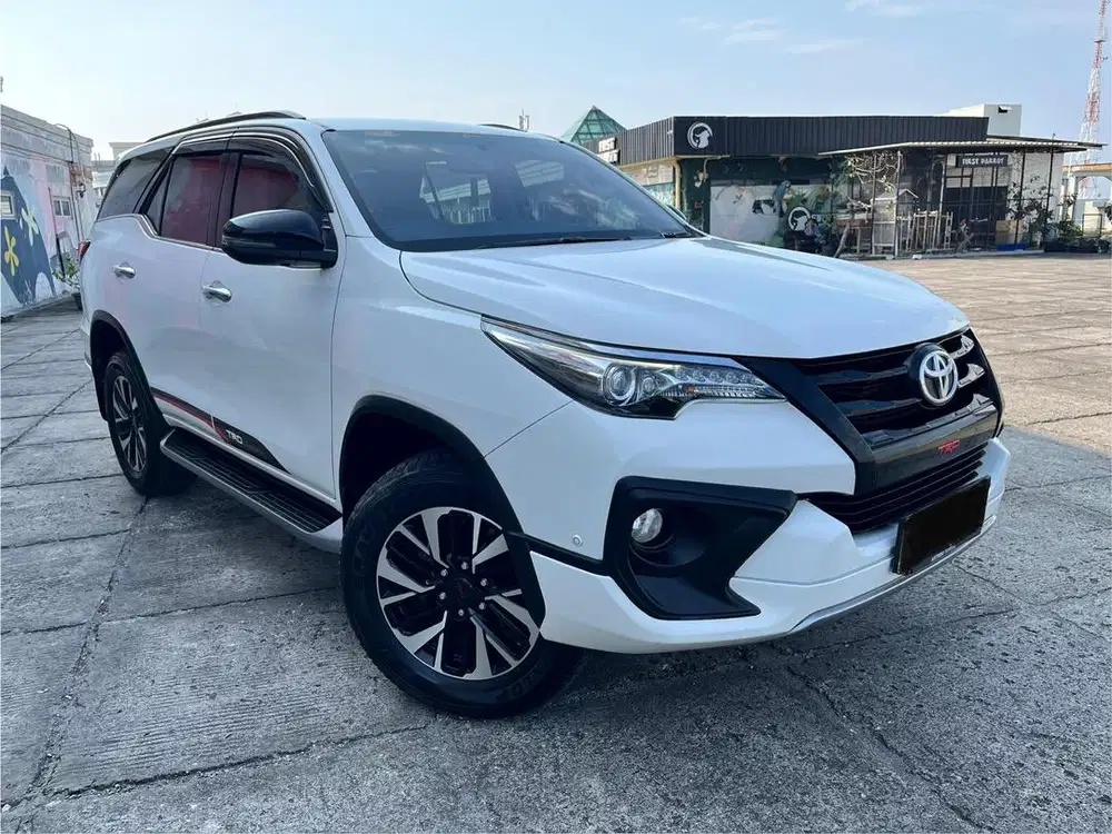 (Km Super Low 60ribu Record)TOYOTA FORTUNER VRZ TRD 2.4 AT 2019