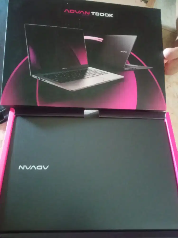 laptop Advan tbook baru