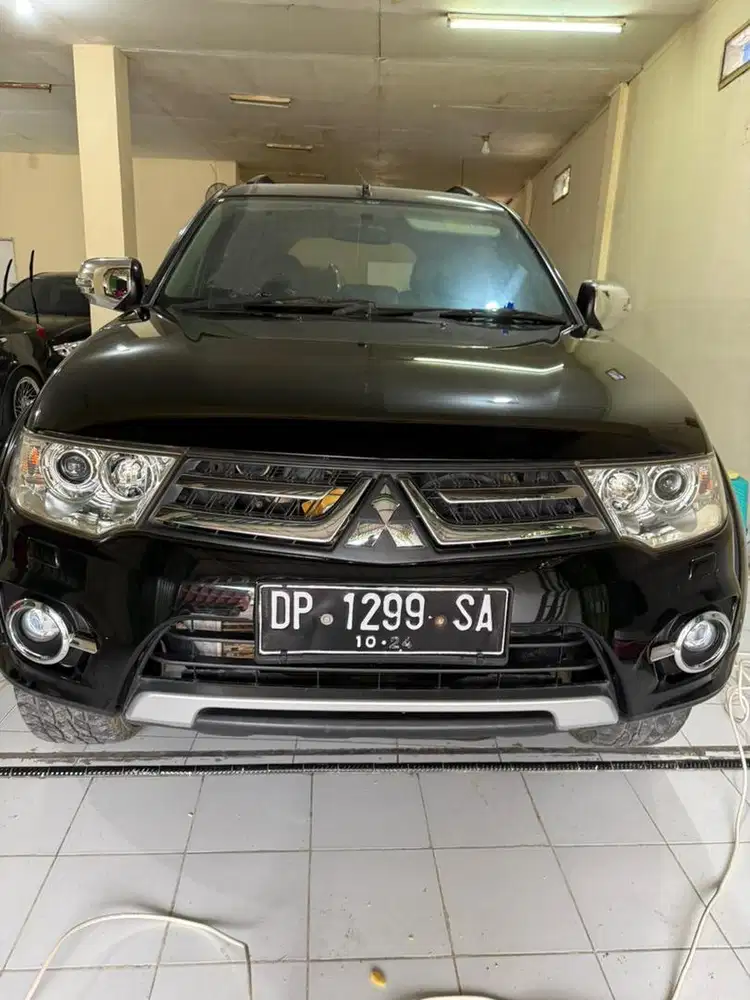 Jual Mitsubishi Pajero Sport Dakkar 4x4 solar