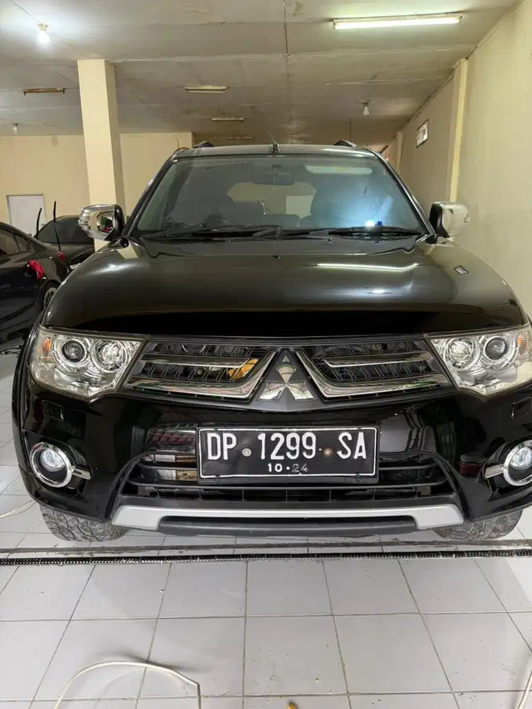 Jual Mitsubishi Pajero Sport Dakkar 4x4 solar