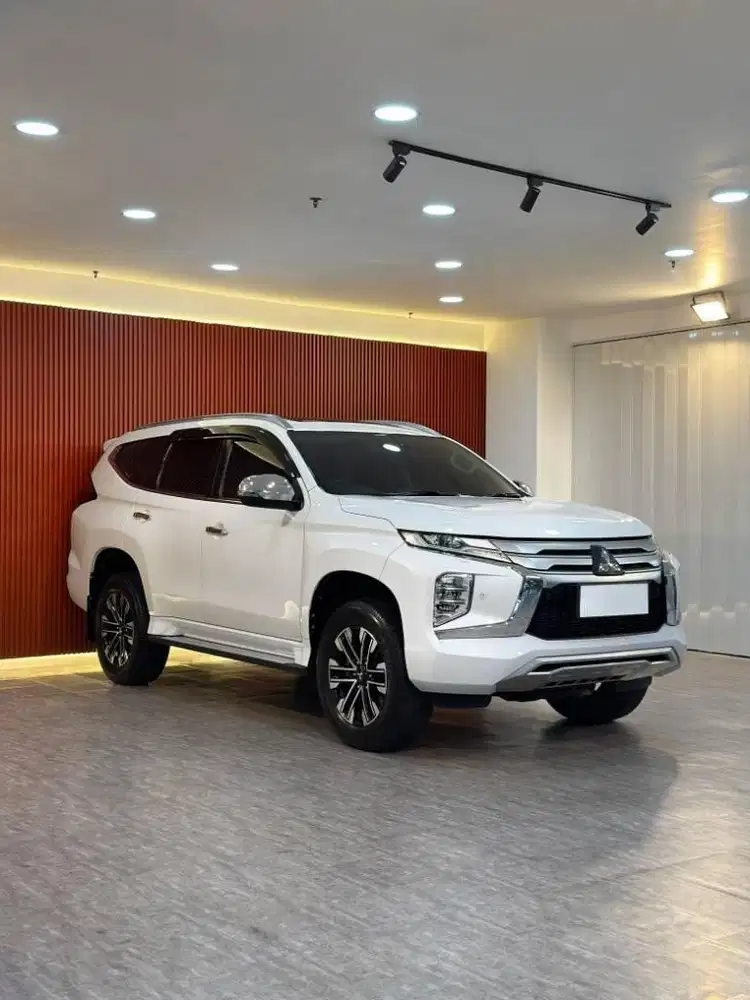 Mitsubishi Pajero Sport Dakar 2.4 AT Tahun 2022