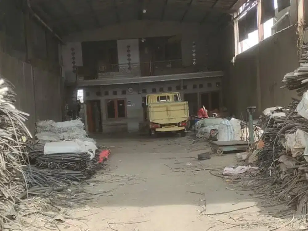 Lahan Dan Bangunan Gudang Di Pegangsaan Dua, Koja