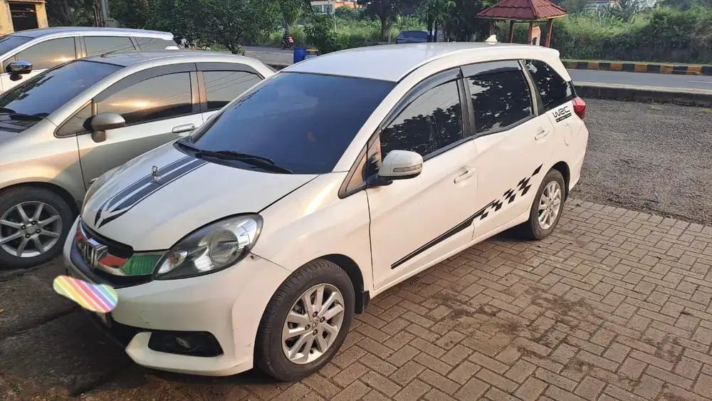 Honda Mobilio 2015 Bensin