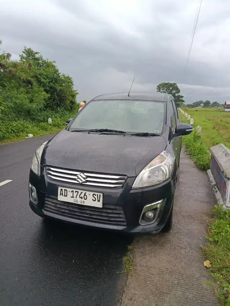 Ertiga GL MT 2012
