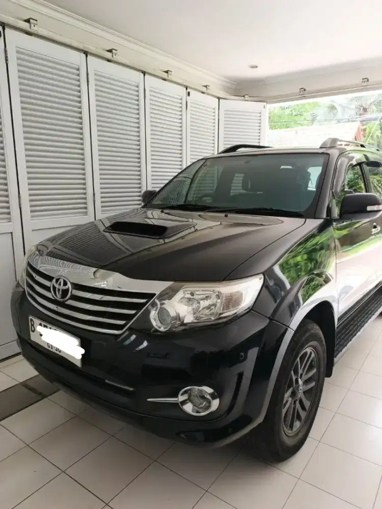 Dijual Toyota Fortuner G VNT Turbo 2014 AT