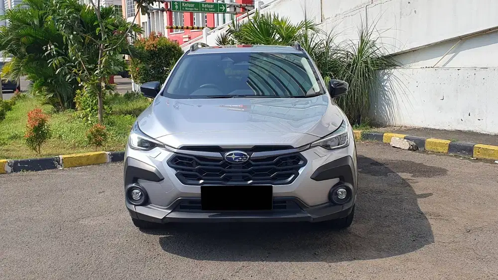 Subaru Crosstrek 2.0 i-S EyeSight AWD Sunroof 2024 NIK 2023 Like New