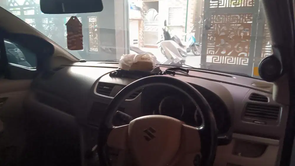 Suzuki Ertiga 2015 Bensin