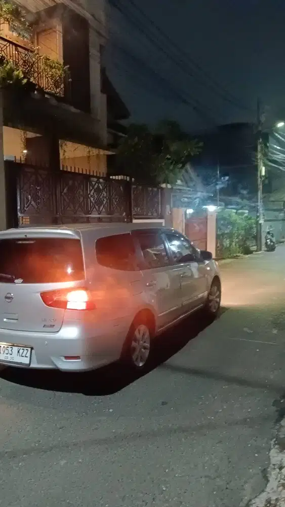 nissan grand livina sport 2016