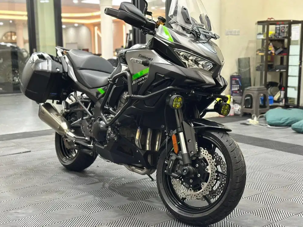 KAWASAKI ALL NEW VERSYS 1000 SE 2023 KM 2600