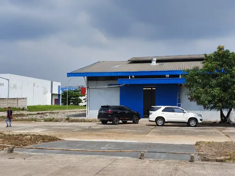 Gudang Hook Dekat Tol Di Kawasan Pergudangan Ksb Karawang Barat