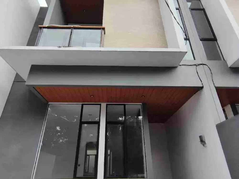 rumah baru modern Leuwi panjang dekat ke terminal Leuwi panjang