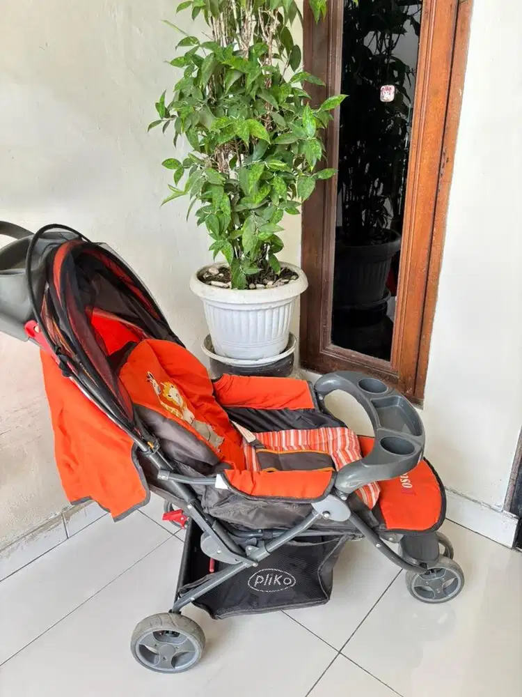 Stroller Merk Pliko