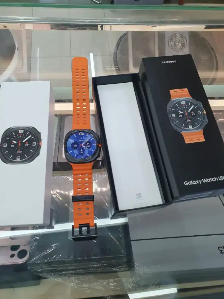 Samsung Galaxy Watch Ultra 47mm mulus perfect resmi sein