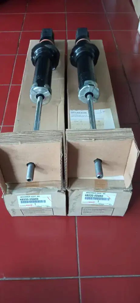 Copotan shock breaker toyot sienta