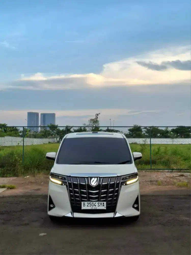 ( km 69rb)Toyota Alphard G 2.5 AT. Tahun 2018. Putih. Perfect cond