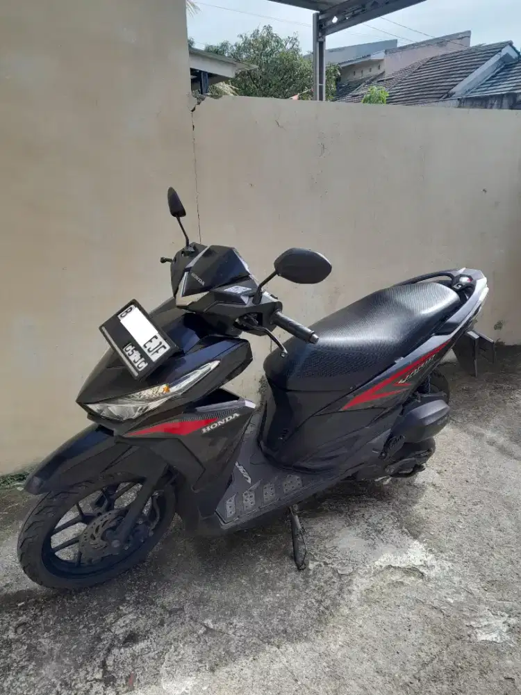 Motor Honda Vario 125 2015 (PAJAK AKTIF)