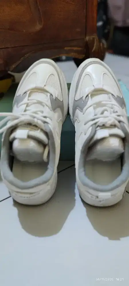 Sepatu  fashion cewek