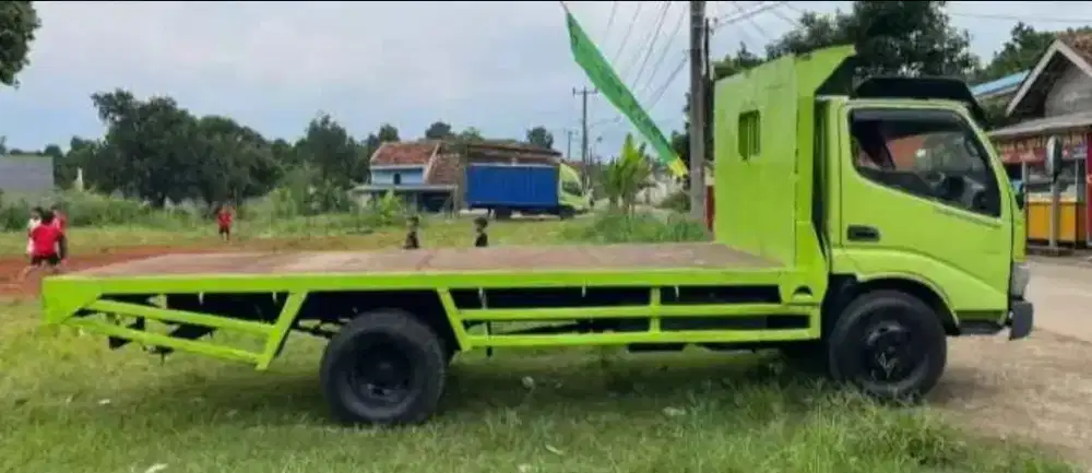 Truk hino 2015 murah