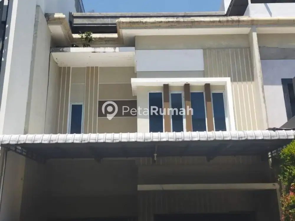 DIJUAL RUMAH JALAN GRAHA METROPOLITAN SOPHIE SUITES-DAERAH MEDAN SUNGGAL (lisa kesuma)