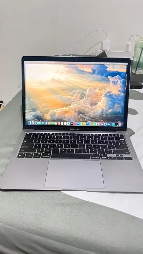 Apple Macbook Air M1 2020