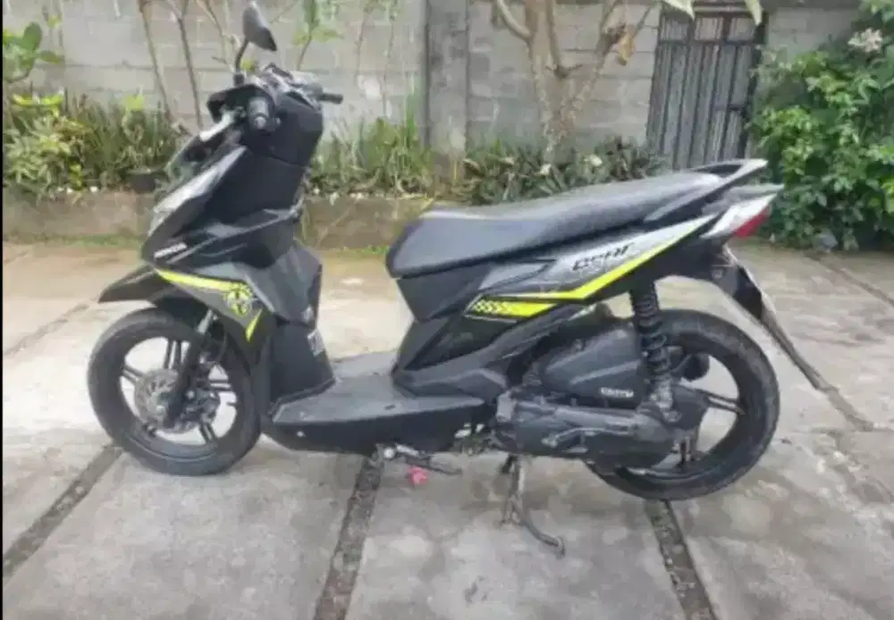 Beat 2017 plat DK ORI